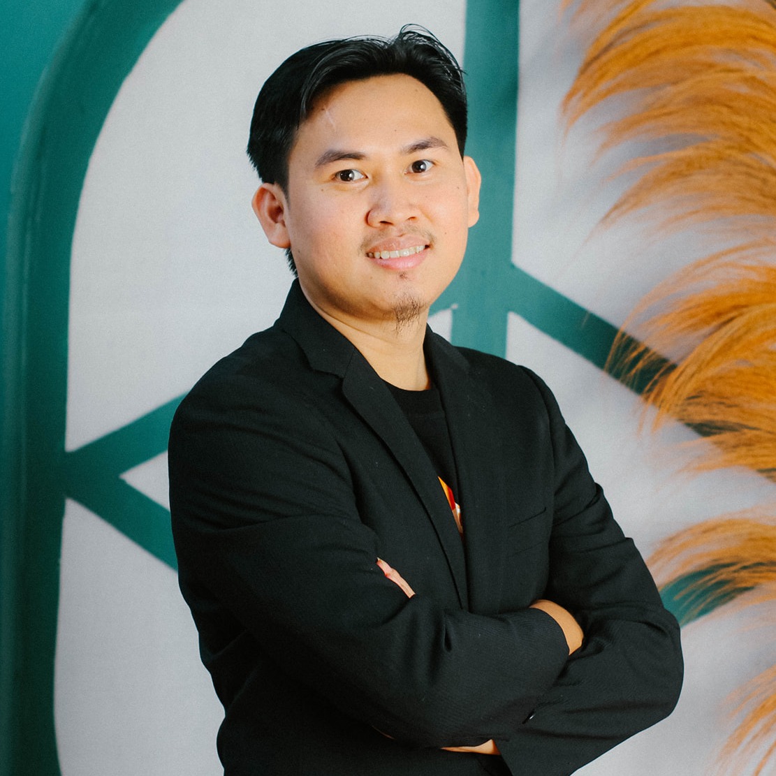 Robbie Shugara, S.T.